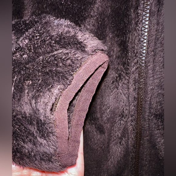 Great Used The North Face Fuzzy Brown Jacket Medium - Send Me An Offer! - Picture 4 of 4